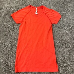 Lululemon swiftly tech tee